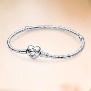 Pandora Moments Heart & Snake Chain Bracelet